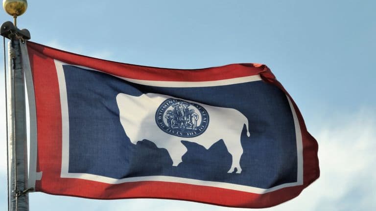 Wyoming Debuts FRNT, First State Issued US Stablecoin