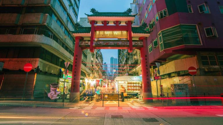 China Reaffirms Crypto Restrictions, Warns on Stablecoins