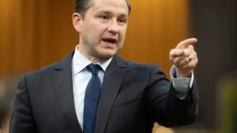Poilievre Buys Shawarma with Bitcoin, Boosting Crypto Campaign