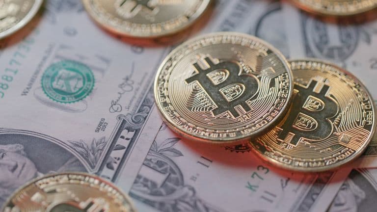 DOJ Authorized to Liquidate $6.5B in Silk Road Bitcoin