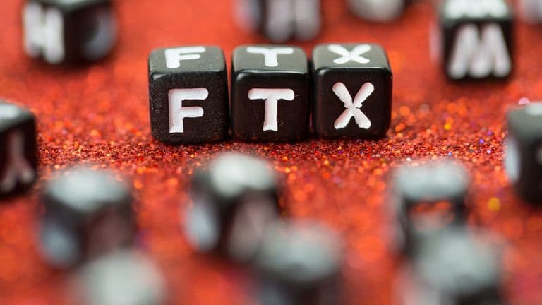 FTX Users Begin Receiving Payouts Under $50K