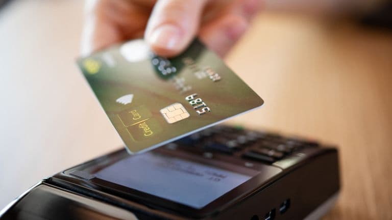 Solayer Unveils Emerald Card for Global Crypto Spending