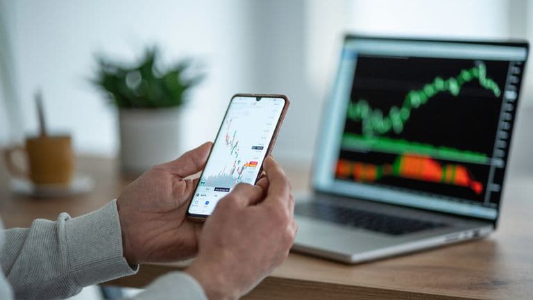 Solana Backs SEC Proposal to Trade Stocks On-Chain