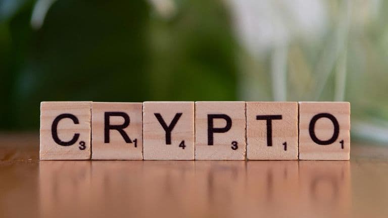 Swift Tests Blockchain Payments with Linea and Global Banks