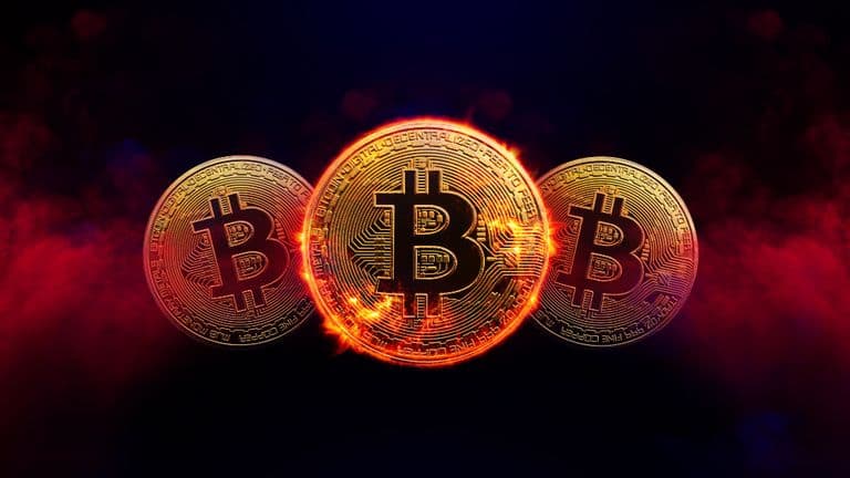 BTC Price Forecast: Can Bulls Defend the $98.5K Support?