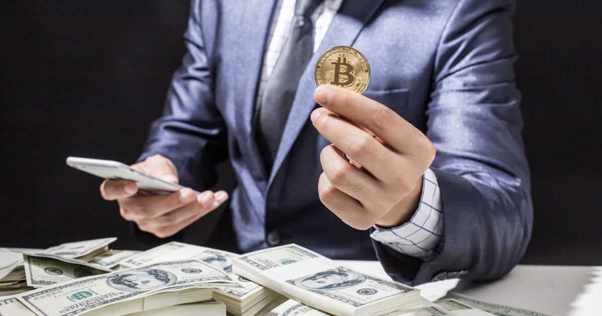how-much-bitcoin-should-you-buy-altcoin-buzz-2019-05-07T144425_opt.jpg